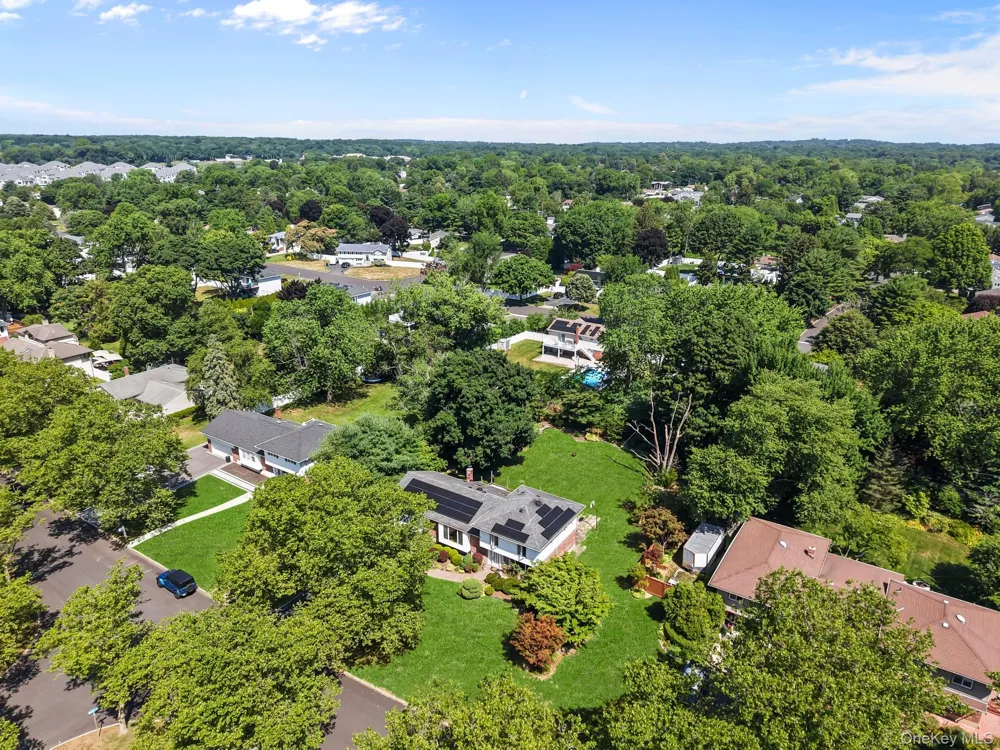 202 Tinton Place East Northport, NY 11731