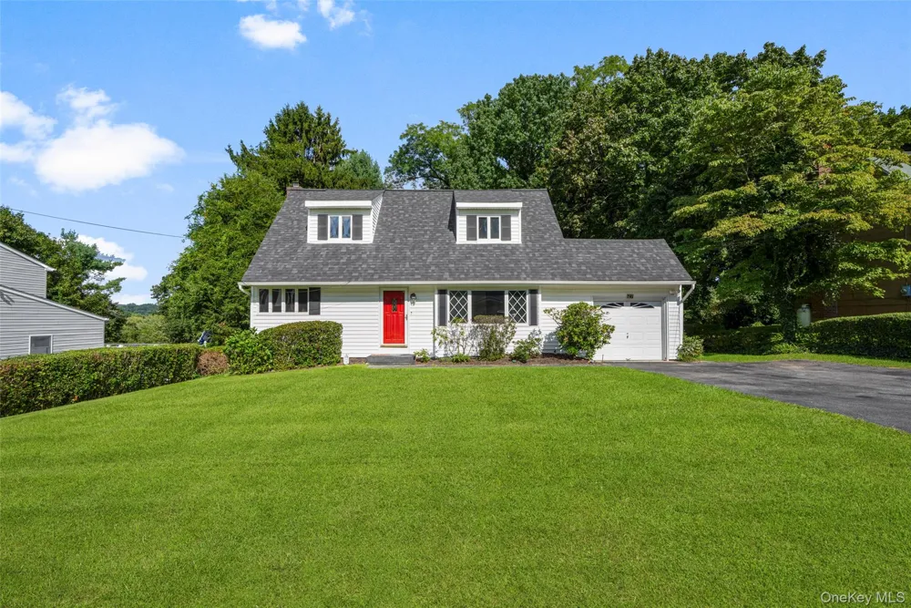 127 Rita Drive Cortlandt Manor, NY 10567
