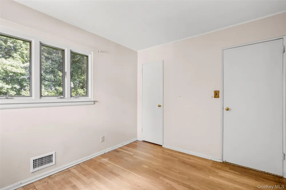 127 Rita Drive Cortlandt Manor, NY 10567