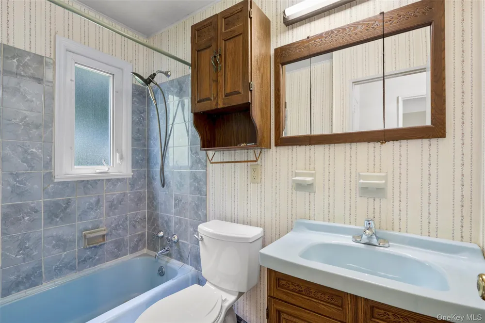 127 Rita Drive Cortlandt Manor, NY 10567