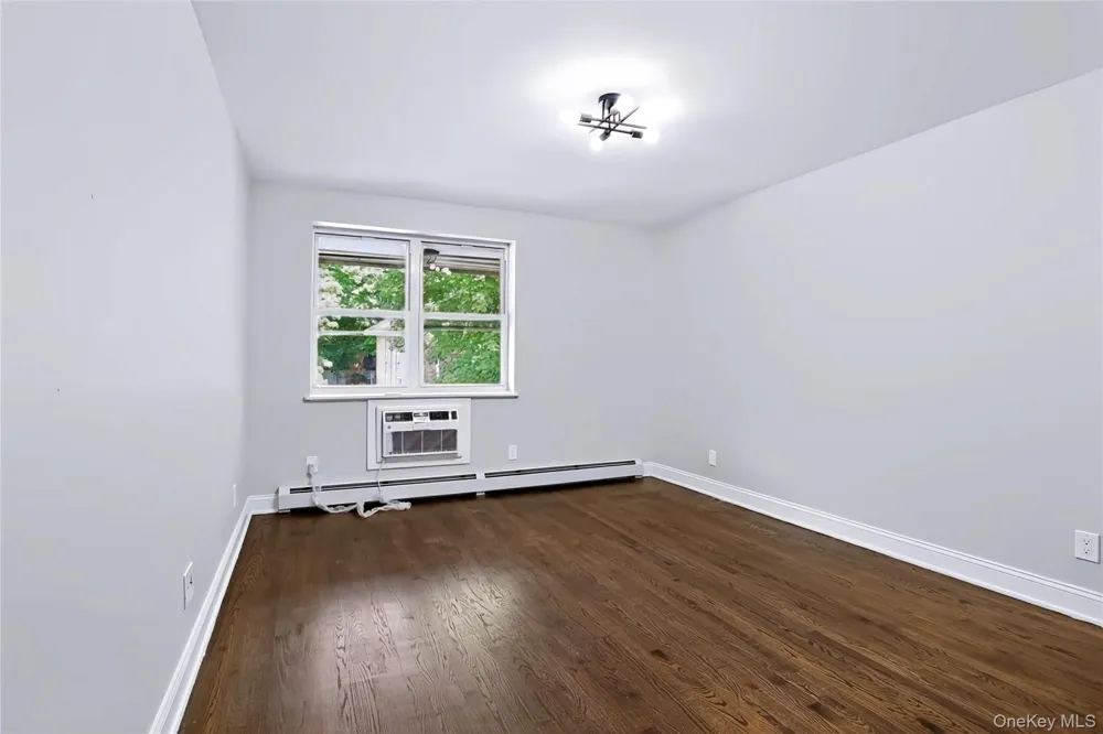 221 Kearsing Parkway #E Monsey, NY 10952