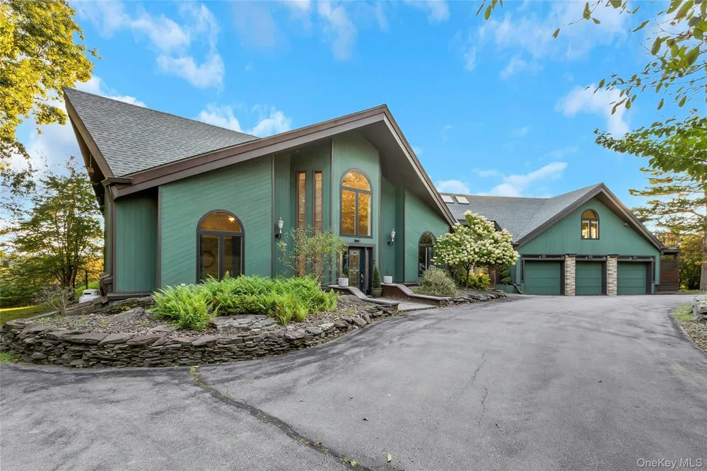 69 Cedar Pond Lane Chester, NY 10918