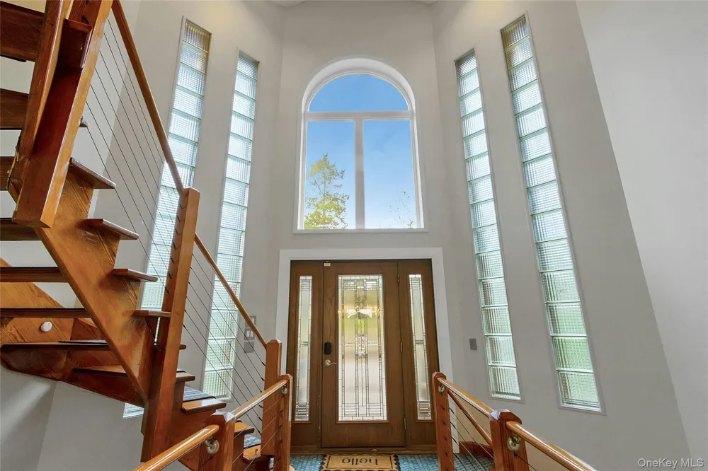 69 Cedar Pond Lane Chester, NY 10918