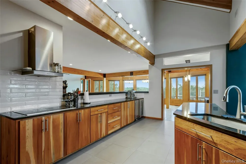 69 Cedar Pond Lane Chester, NY 10918