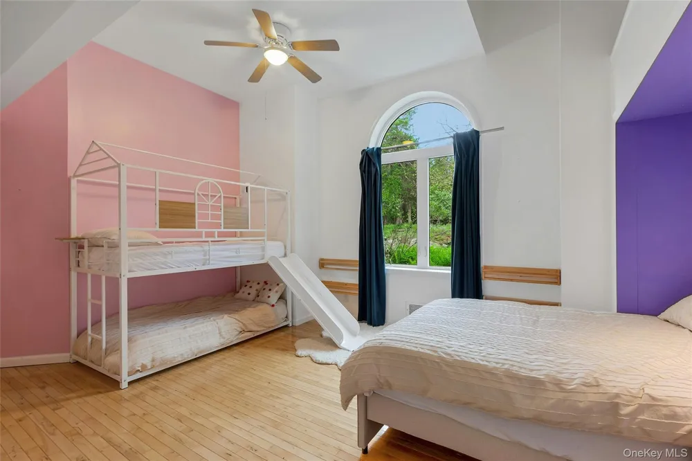 69 Cedar Pond Lane Chester, NY 10918