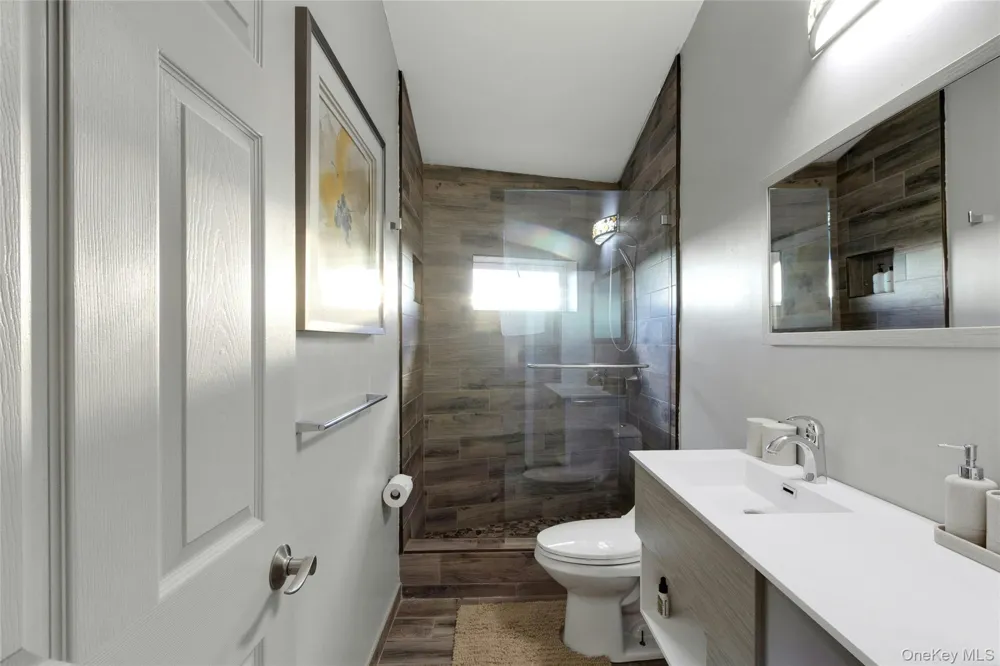 69 Cedar Pond Lane Chester, NY 10918