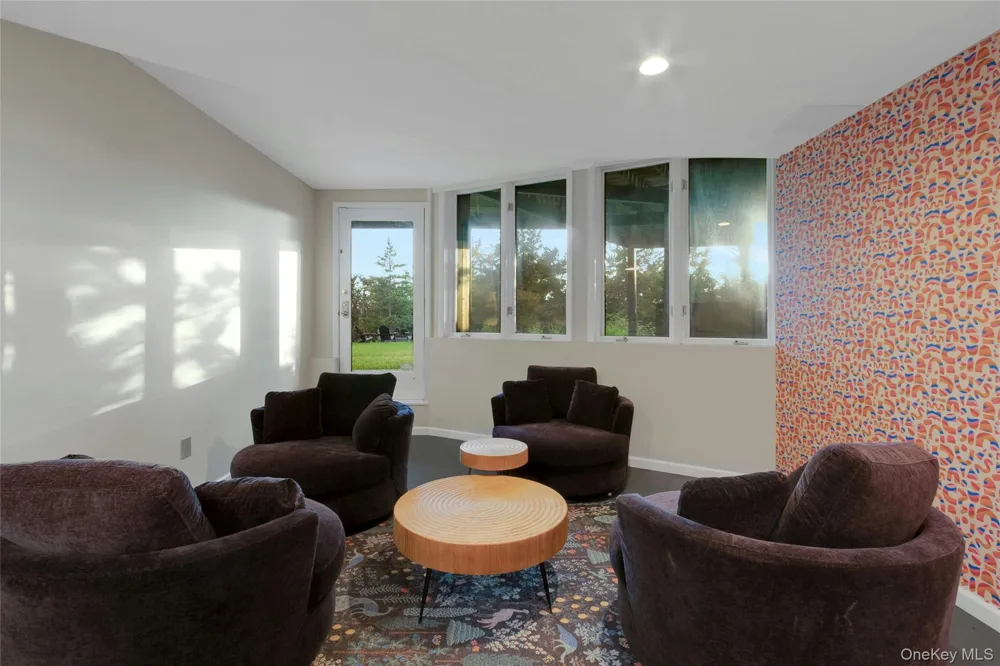 69 Cedar Pond Lane Chester, NY 10918