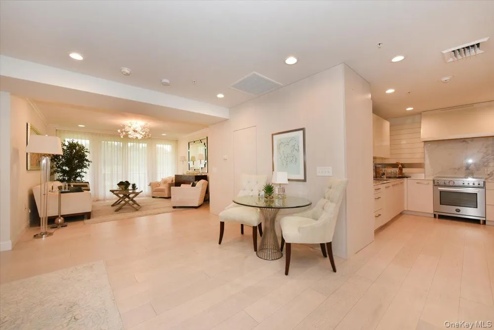 100 Harbor View Drive #401 Port Washington, NY 11050