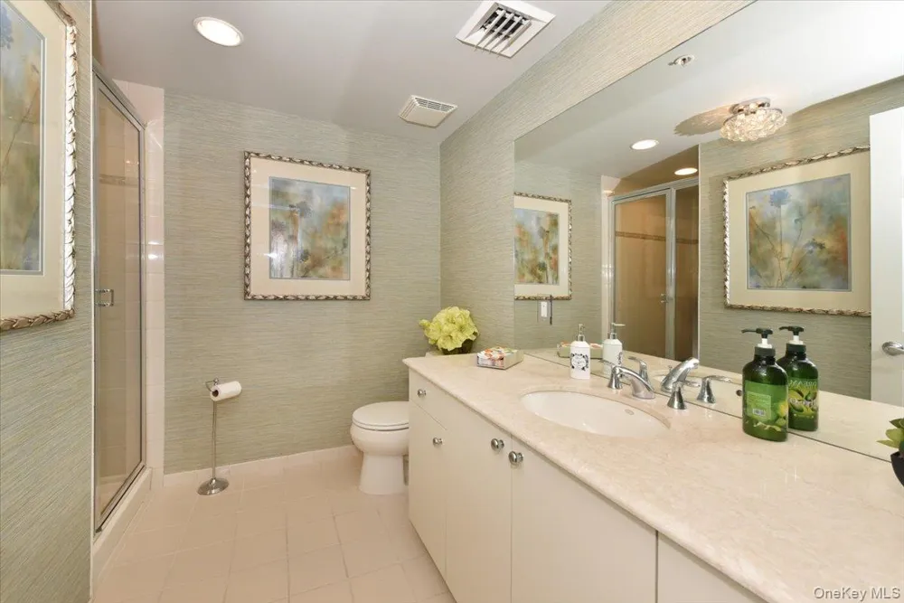 100 Harbor View Drive #401 Port Washington, NY 11050