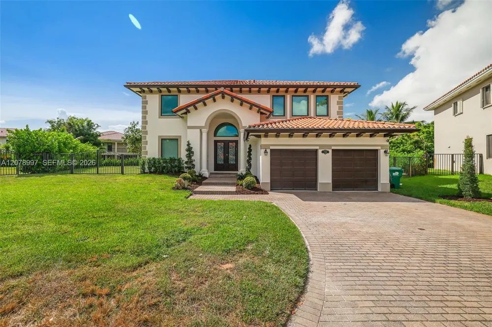7516 SW 190th St Cutler Bay, FL 33157