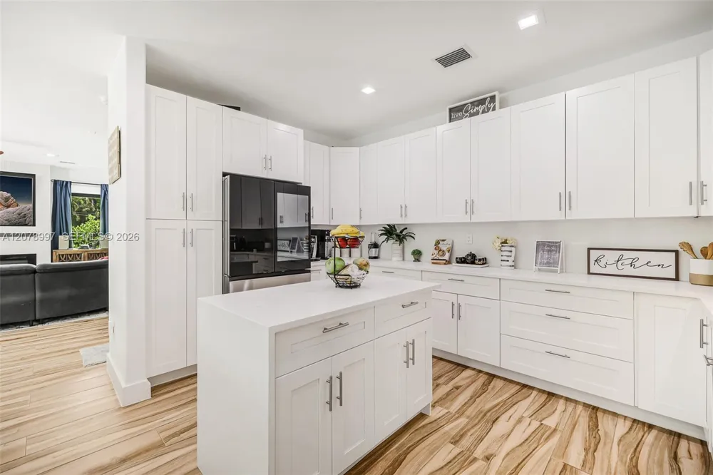 7516 SW 190th St Cutler Bay, FL 33157