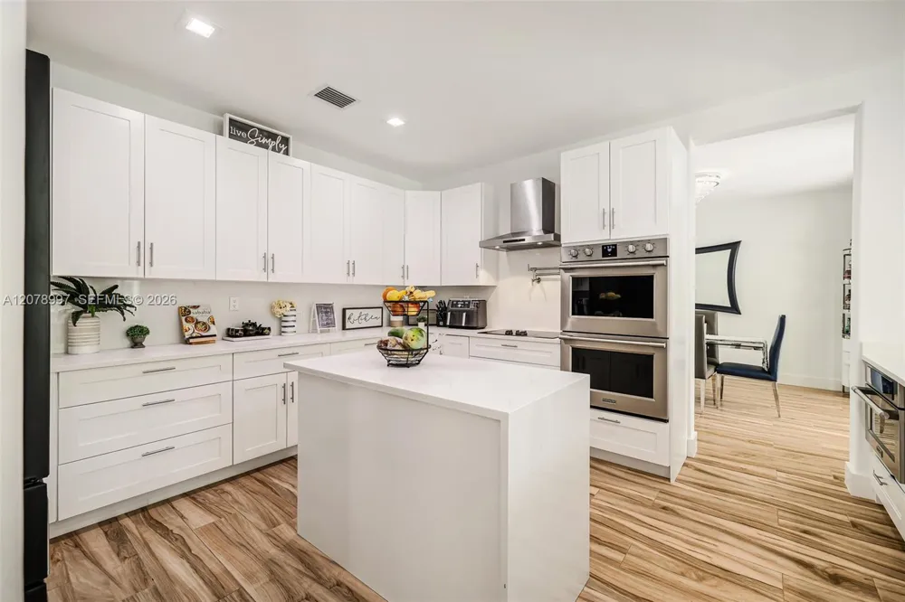 7516 SW 190th St Cutler Bay, FL 33157