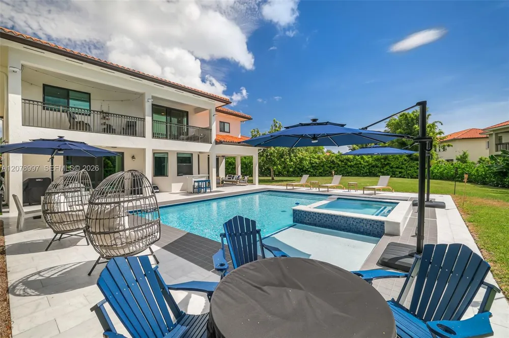 7516 SW 190th St Cutler Bay, FL 33157