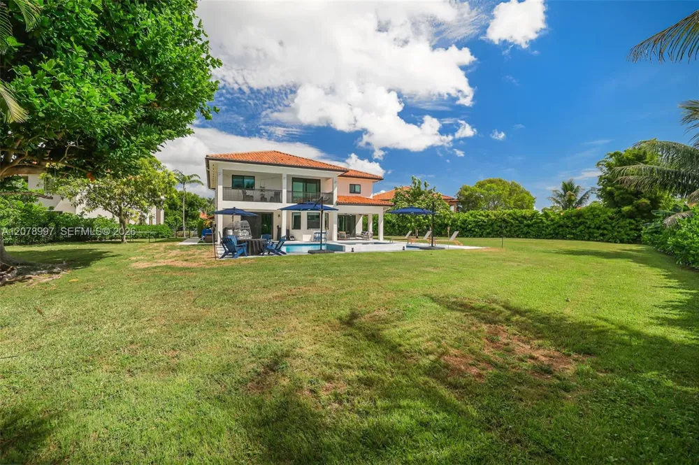 7516 SW 190th St Cutler Bay, FL 33157
