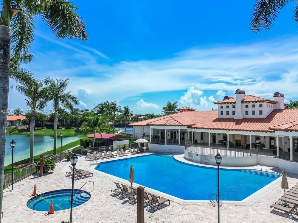 7516 SW 190th St Cutler Bay, FL 33157