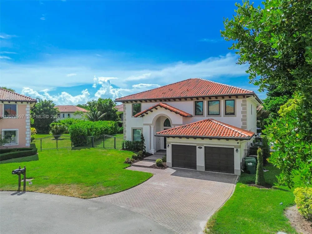 7516 SW 190th St Cutler Bay, FL 33157