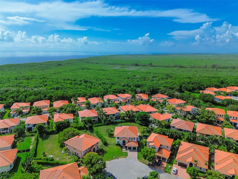 7516 SW 190th St Cutler Bay, FL 33157