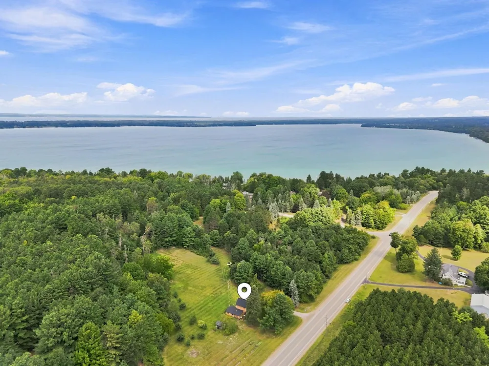 10102 Cherry Avenue Milton Township, MI 49676