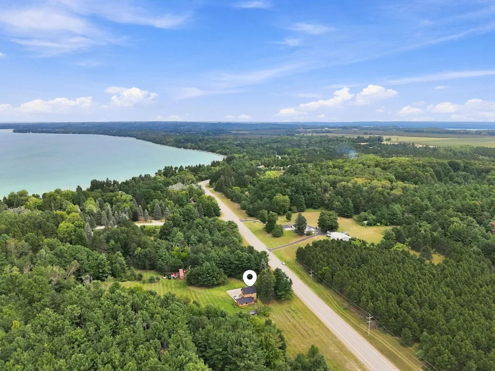 10102 Cherry Avenue Milton Township, MI 49676