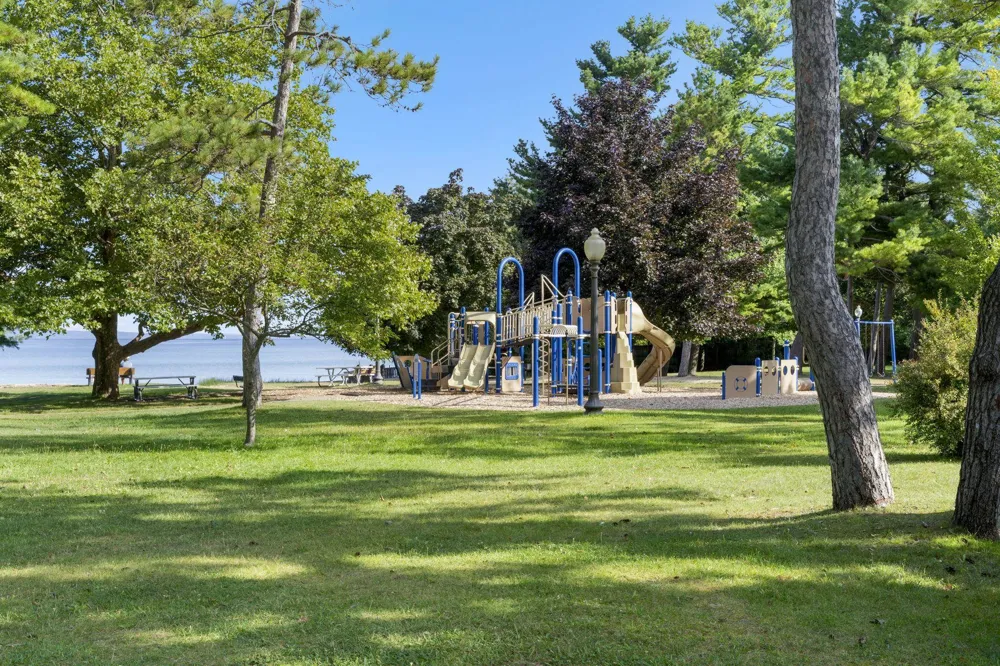 1100 Peninsula Drive Traverse City City, MI 49686