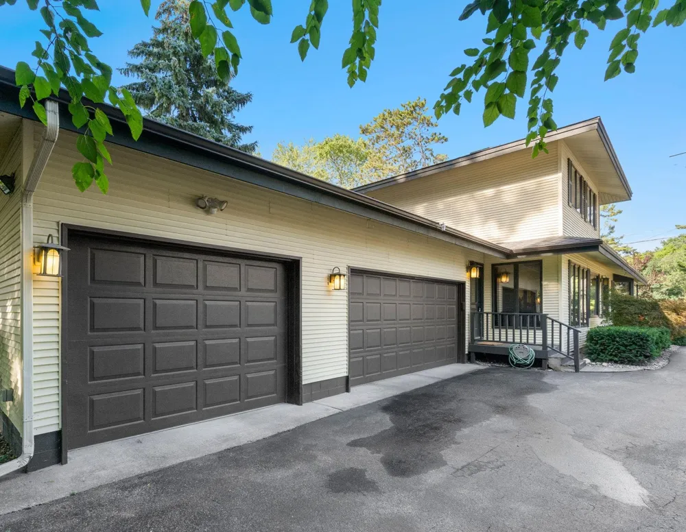 1100 Peninsula Drive Traverse City City, MI 49686