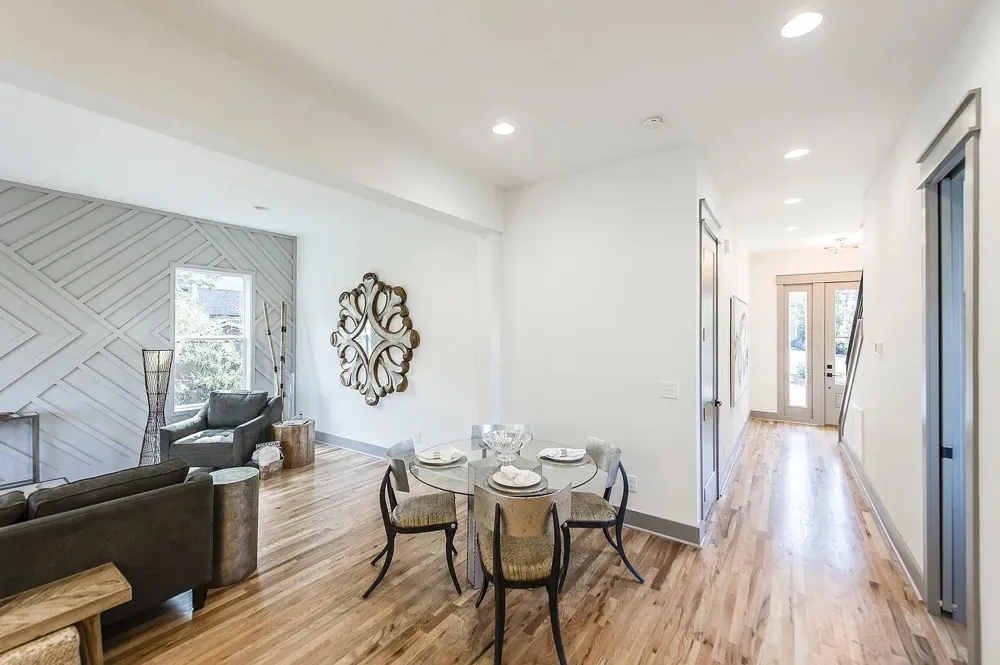2216 Summitt Ave Nashville, TN 37218