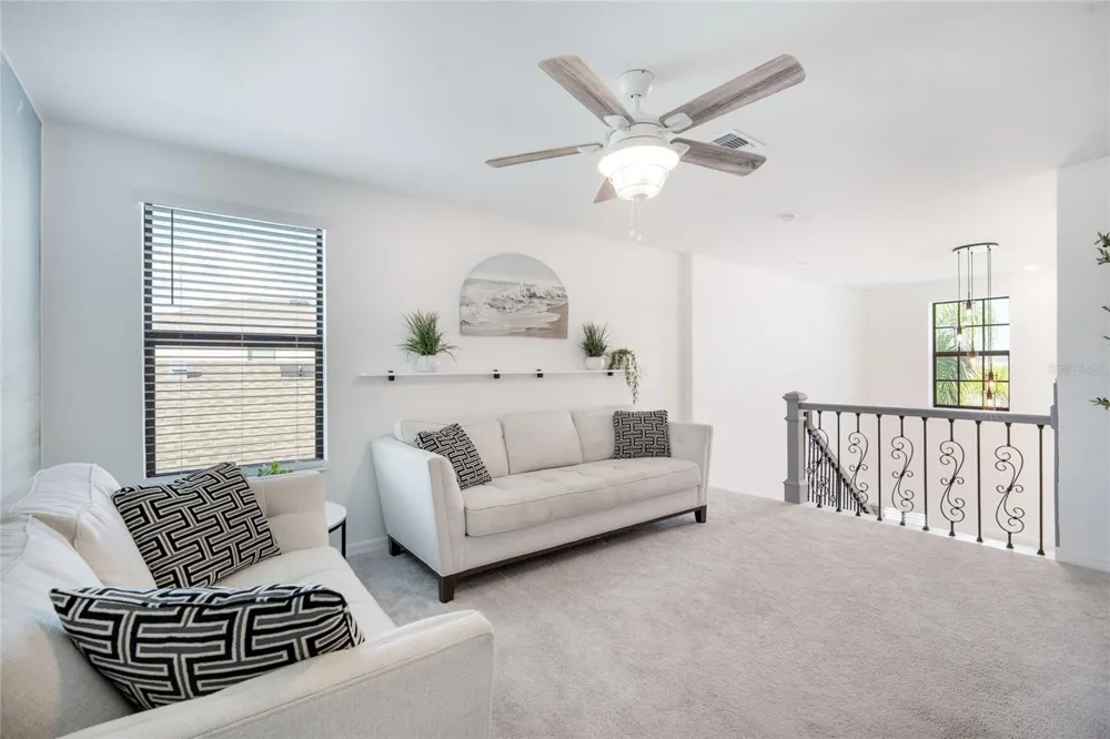 9080 TEQUILA SUNRISE DRIVE Sarasota, FL 34241