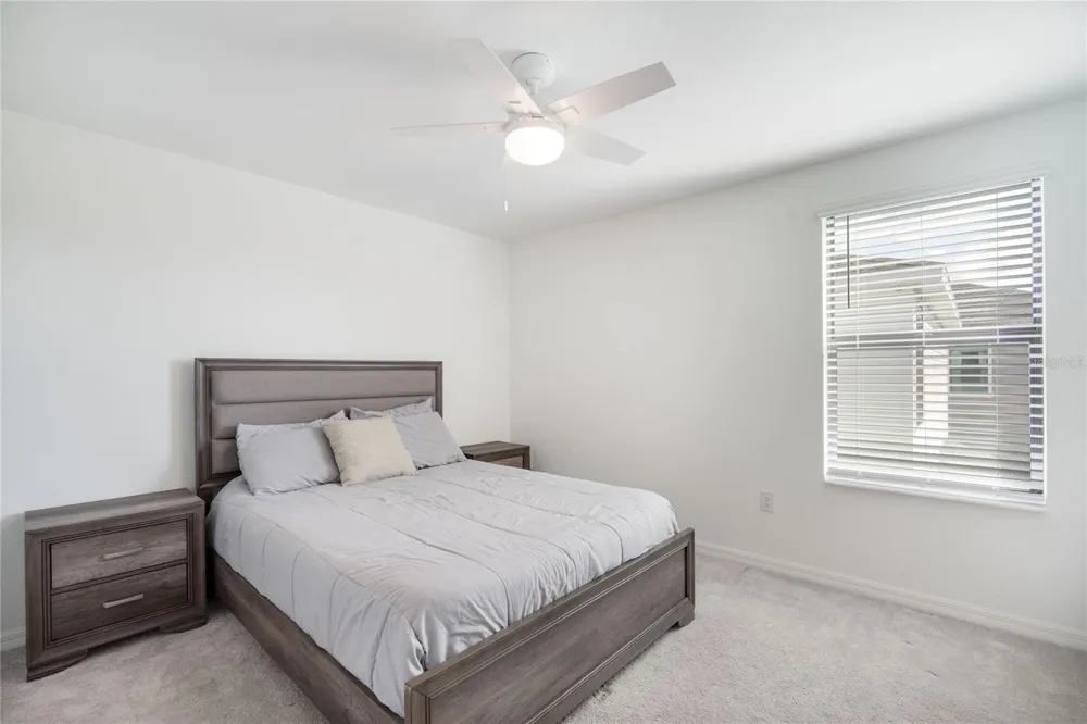 9080 TEQUILA SUNRISE DRIVE Sarasota, FL 34241
