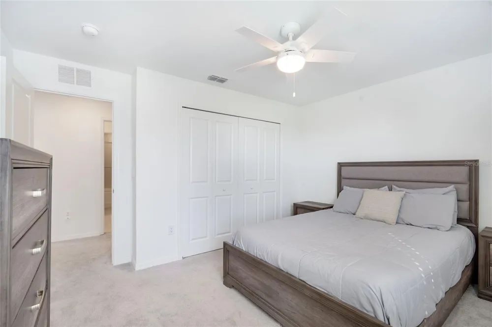 9080 TEQUILA SUNRISE DRIVE Sarasota, FL 34241