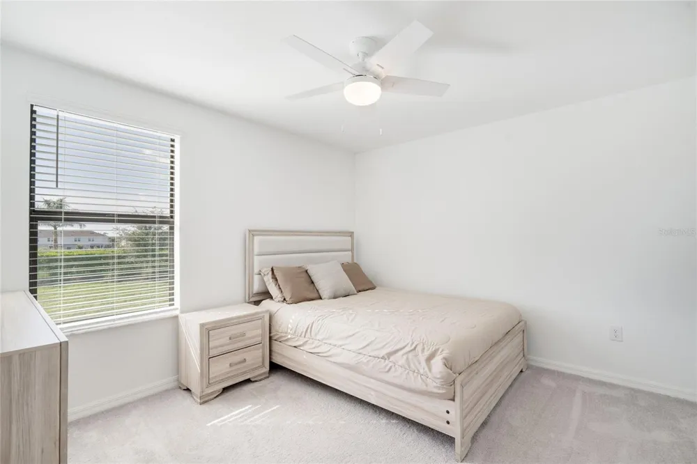 9080 TEQUILA SUNRISE DRIVE Sarasota, FL 34241