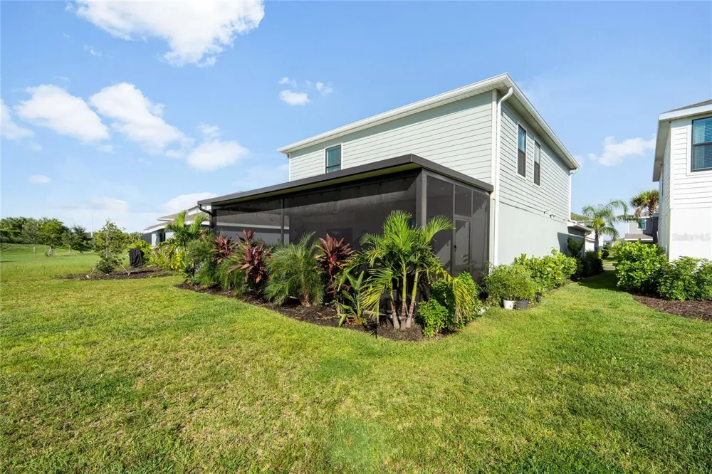 9080 TEQUILA SUNRISE DRIVE Sarasota, FL 34241