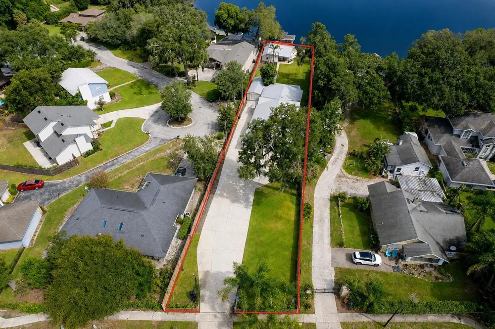 503 GATLIN AVENUE Orlando, FL 32806