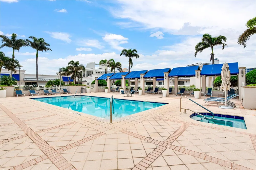 331 CLEVELAND STREET #213 Clearwater, FL 33755
