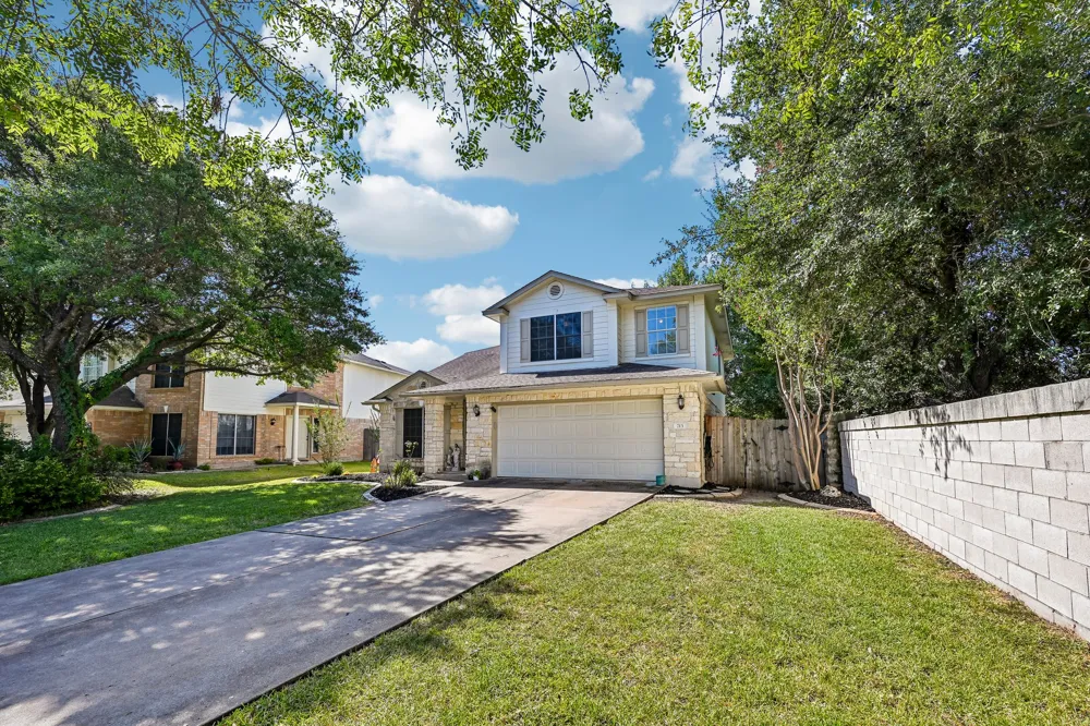 713 Johnny Bench Round Rock, TX 78665