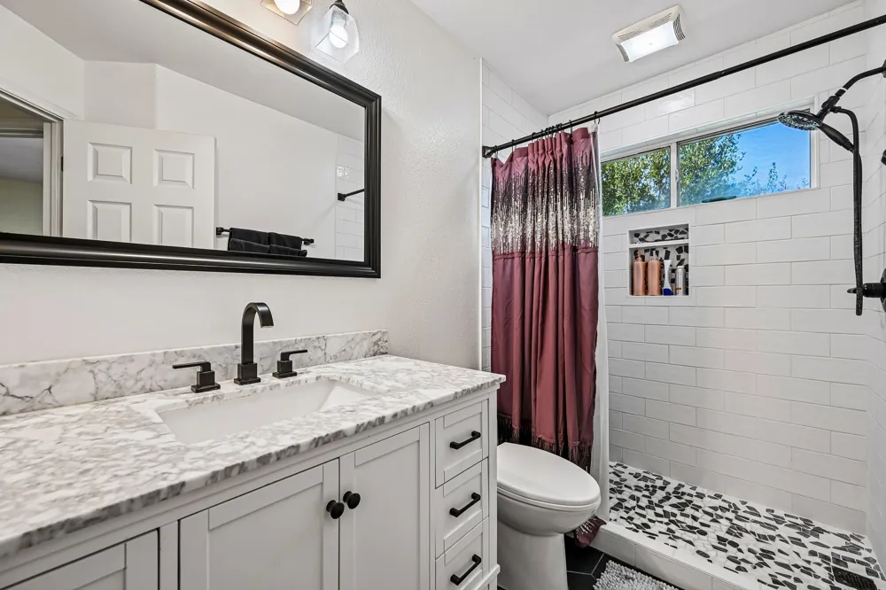 713 Johnny Bench Round Rock, TX 78665