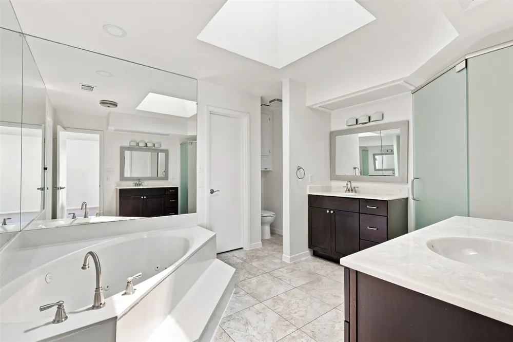 4100 Outpost Trace Lago Vista, TX 78645