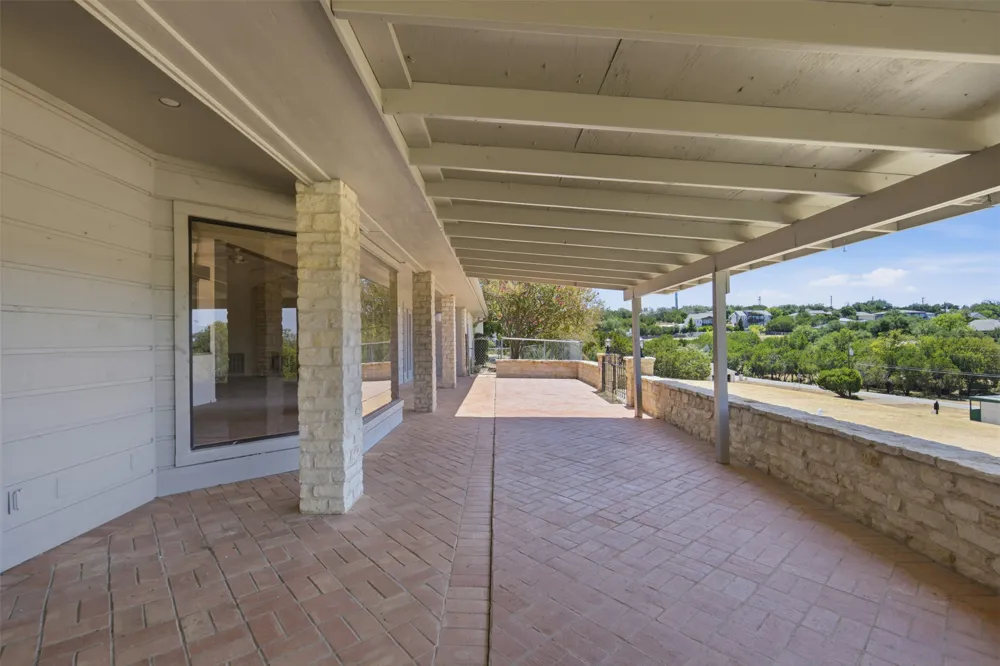 4100 Outpost Trace Lago Vista, TX 78645