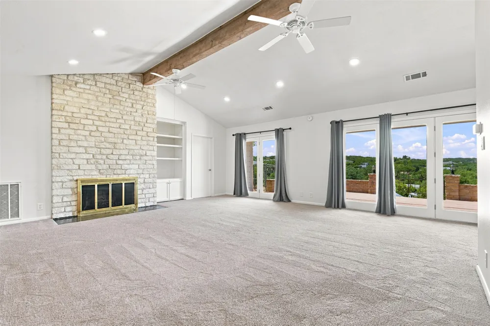 4100 Outpost Trace Lago Vista, TX 78645