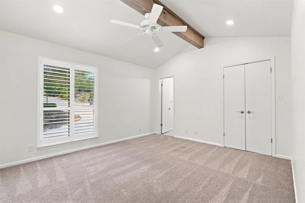 4100 Outpost Trace Lago Vista, TX 78645