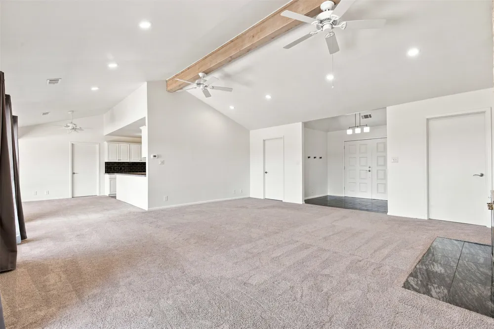 4100 Outpost Trace Lago Vista, TX 78645