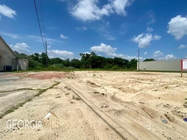 102 W Oak ST Mcrae-Helena, GA 31055
