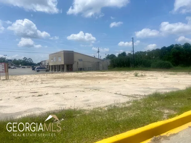 102 W Oak ST Mcrae-Helena, GA 31055