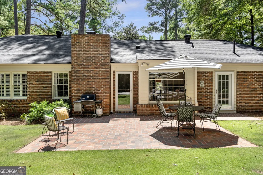 6730 Stone Mill TRL Sandy Springs, GA 30328