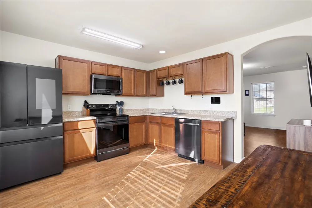 1604 Blue Jay Drive Ennis, TX 75119