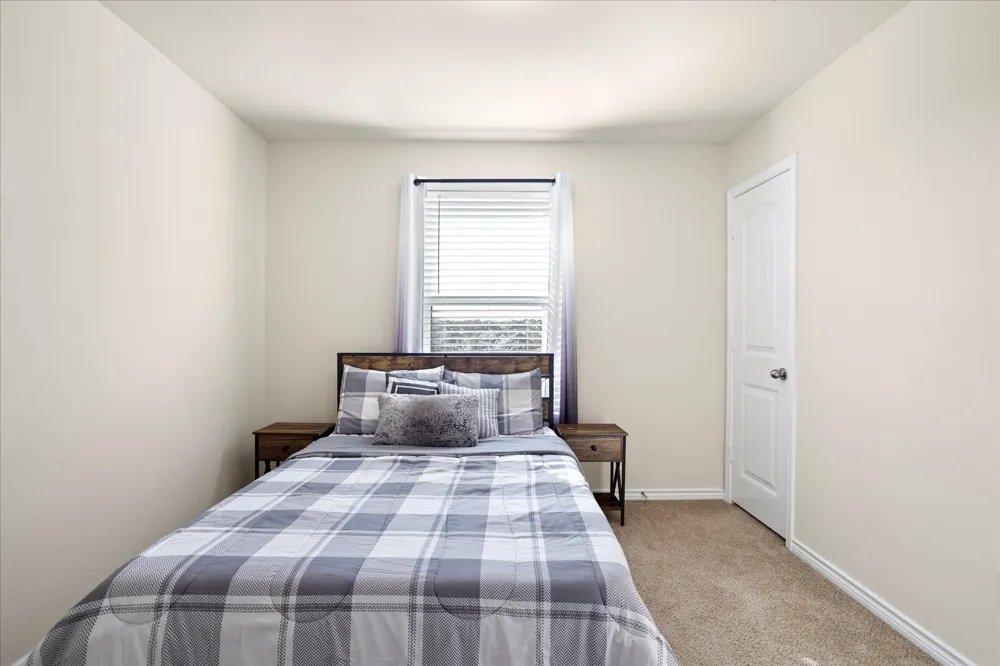1604 Blue Jay Drive Ennis, TX 75119