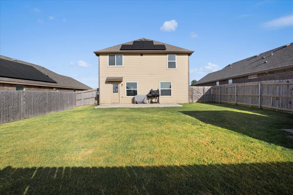 1604 Blue Jay Drive Ennis, TX 75119