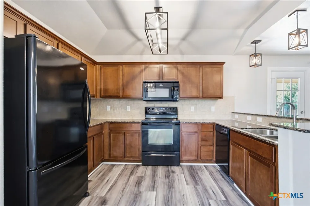 11 Burnham Drive Temple, TX 76502