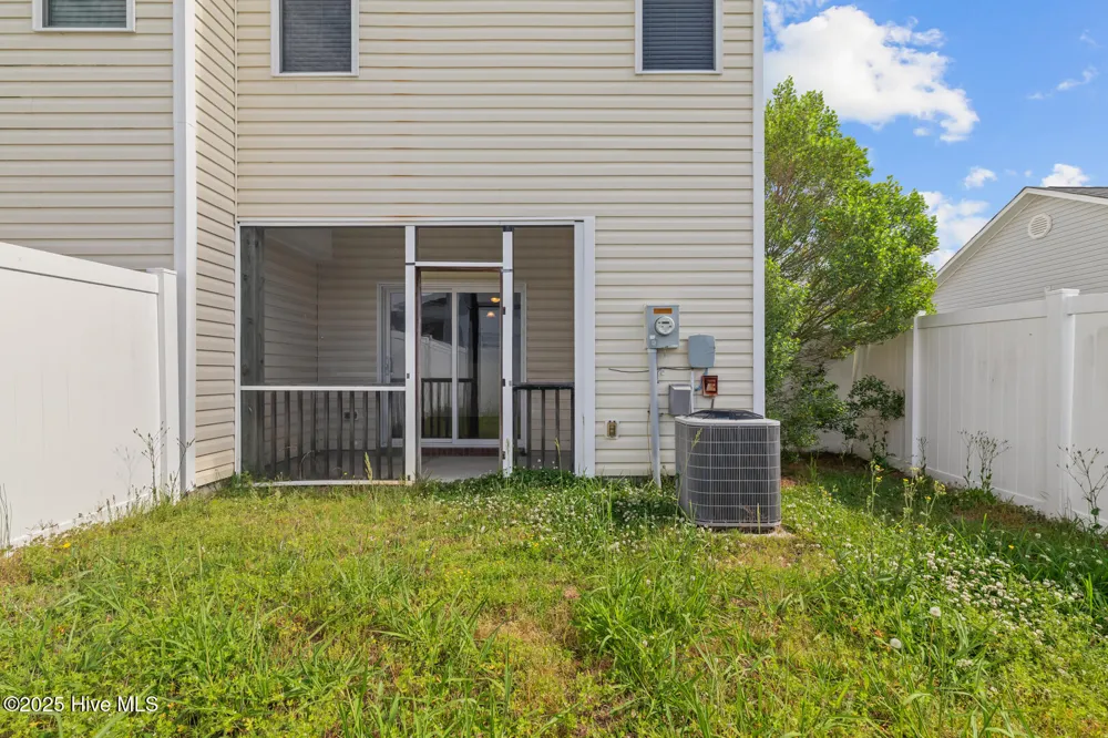 261 Caldwell Loop Jacksonville, NC 28546