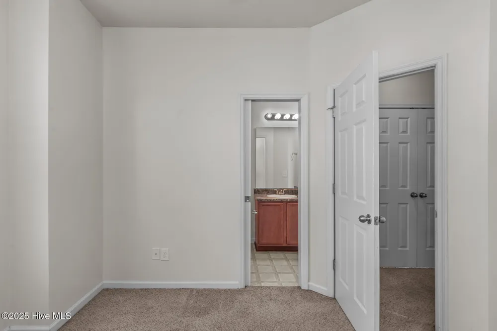 261 Caldwell Loop Jacksonville, NC 28546