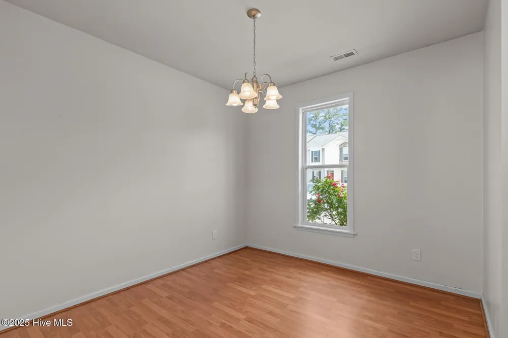 261 Caldwell Loop Jacksonville, NC 28546